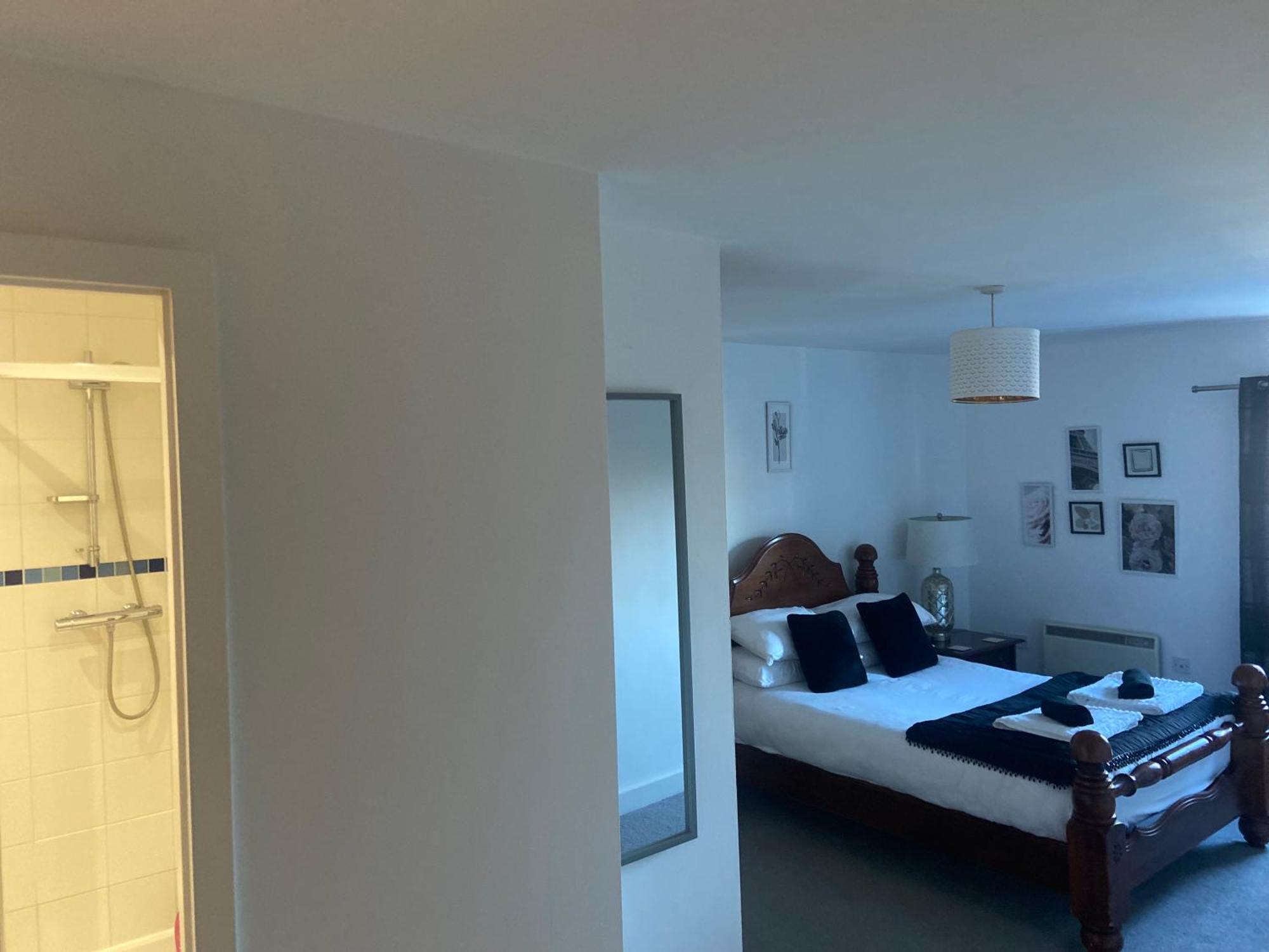 2 Bedroom Near Ocean Village Marina Port Apartment サウサンプトン エクステリア 写真